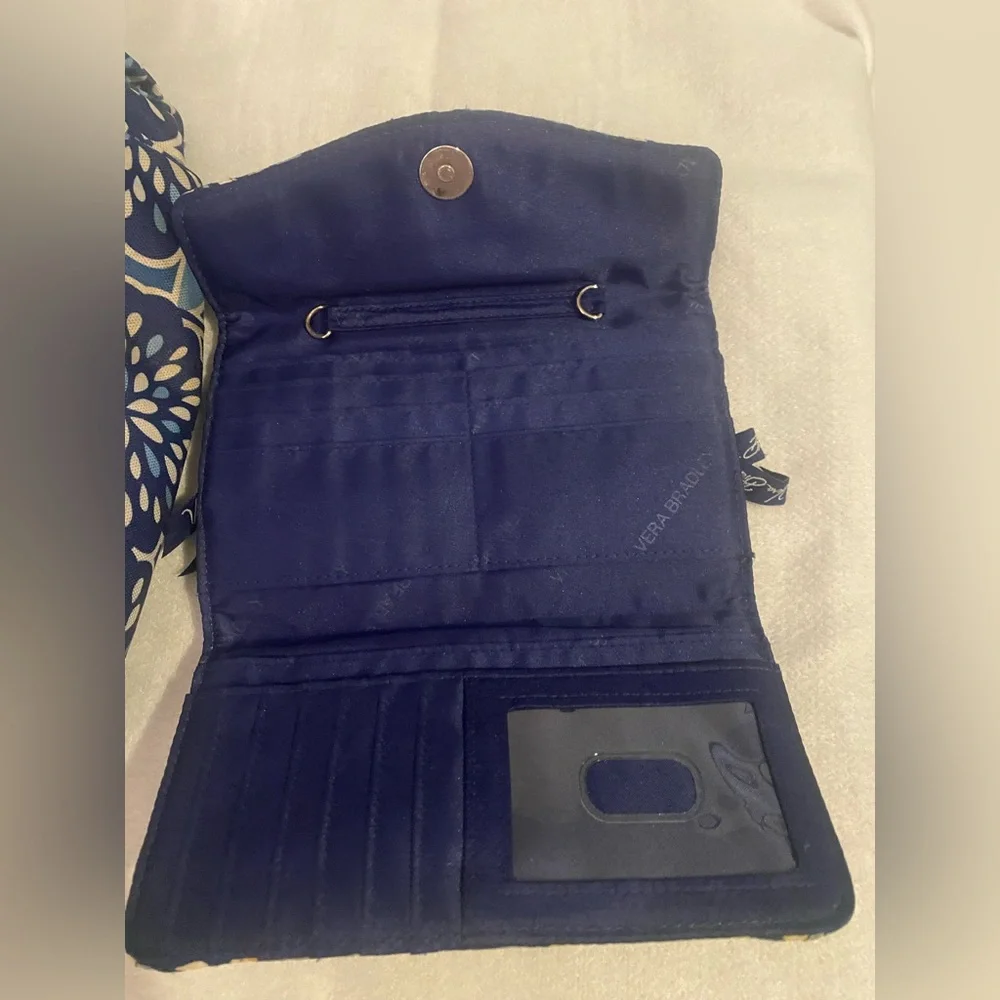 Vera Bradley Navy and White Floral‎ Backpack with Matching Wallet